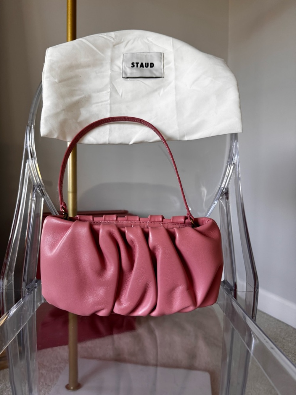 STAUD Grapefruit Bean Leather Clutch Bag
Never Worn